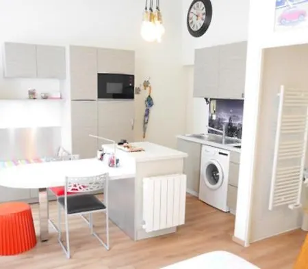 Apartmán Lumineux Meuble Au Centre-ville