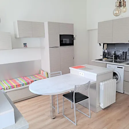 Lägenhet Lumineux Meuble Au Centre-ville Aix-les-Bains